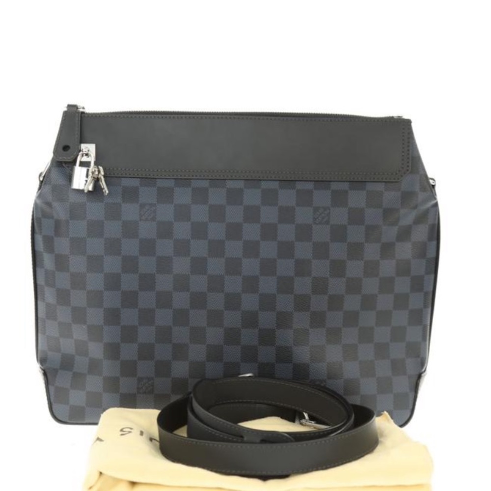 Louis vuitton greenwich cobalt blue messenger bag